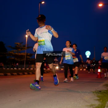 Runner Photo 3440821