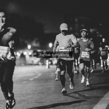 Runner Photo 3441717
