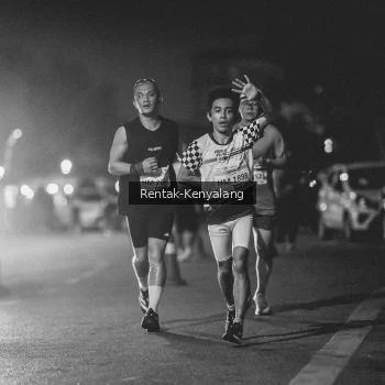 Runner Photo 3441719