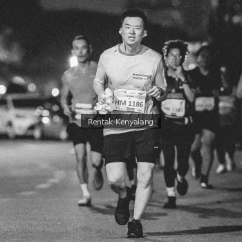 Runner Photo 3441736
