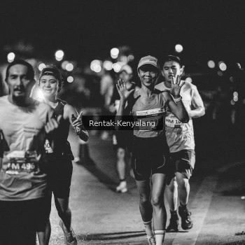 Runner Photo 3441806