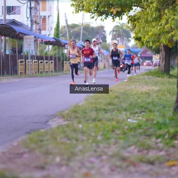 Runner Photo 3453275