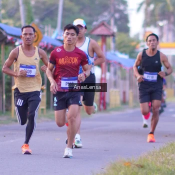 Runner Photo 3453284