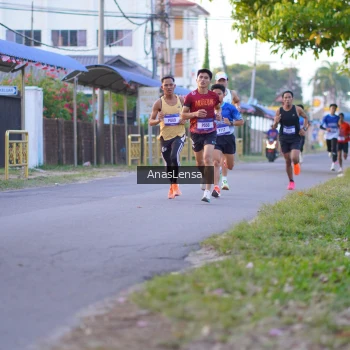 Runner Photo 3453290