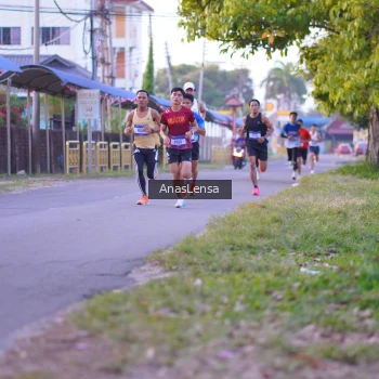 Runner Photo 3453291