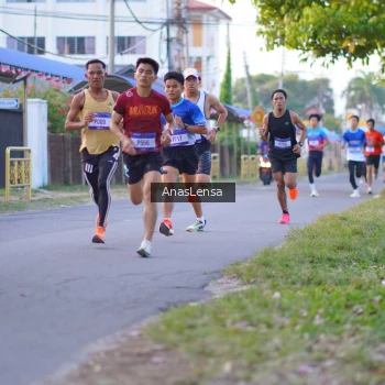 Runner Photo 3453303