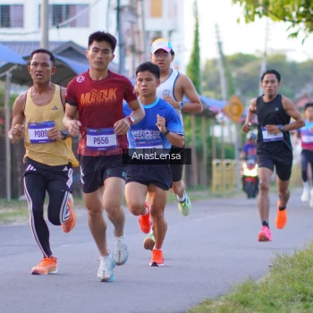 Runner Photo 3453305