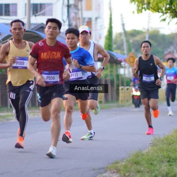 Runner Photo 3453306