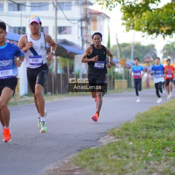 Runner Photo 3453309
