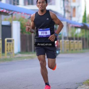 Runner Photo 3453321