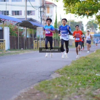 Runner Photo 3453325