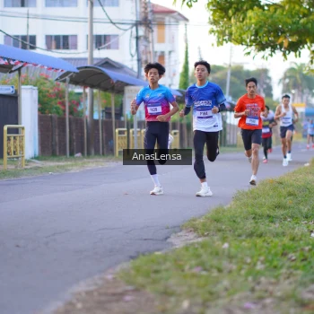 Runner Photo 3453328