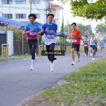 Runner Photo 3453336
