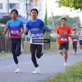 Runner Photo 3453339