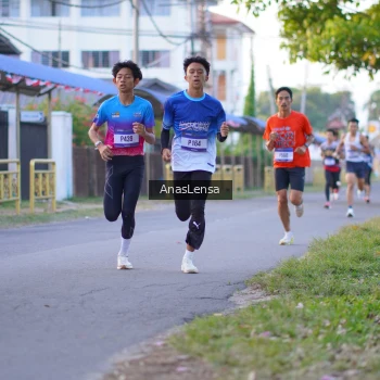 Runner Photo 3453340