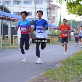 Runner Photo 3453347