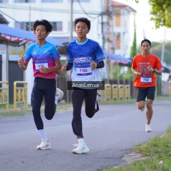 Runner Photo 3453349