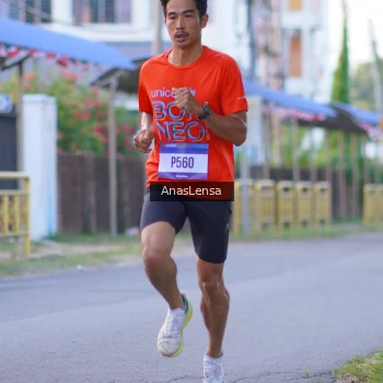 Runner Photo 3453359