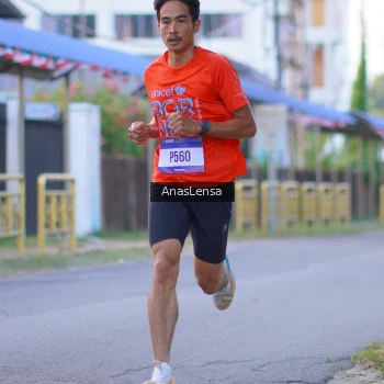Runner Photo 3453364