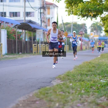 Runner Photo 3453371