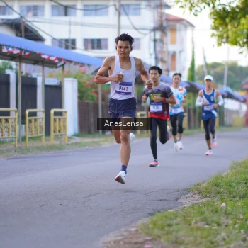 Runner Photo 3453384