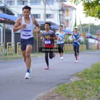 Runner Photo 3453386