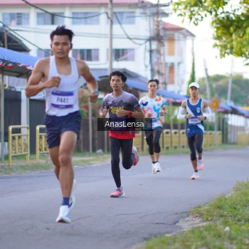 Runner Photo 3453388