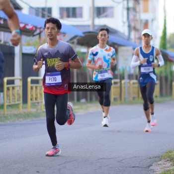 Runner Photo 3453394