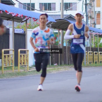 Runner Photo 3453402