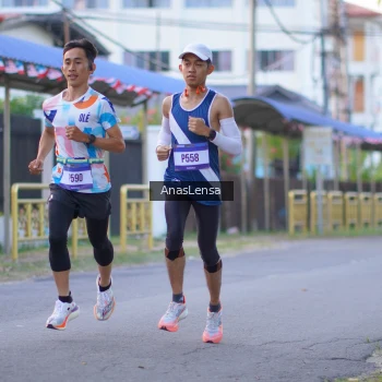 Runner Photo 3453411