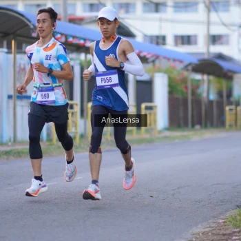 Runner Photo 3453416