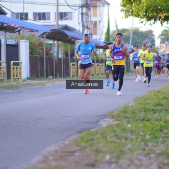 Runner Photo 3453429