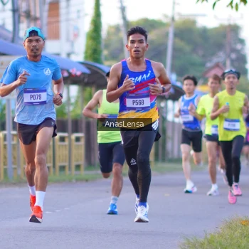 Runner Photo 3453434