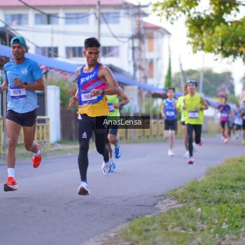 Runner Photo 3453445