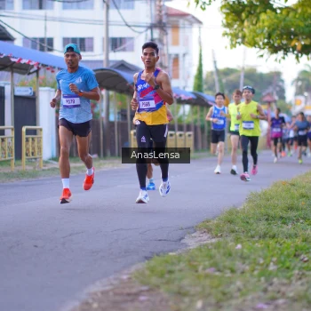 Runner Photo 3453446