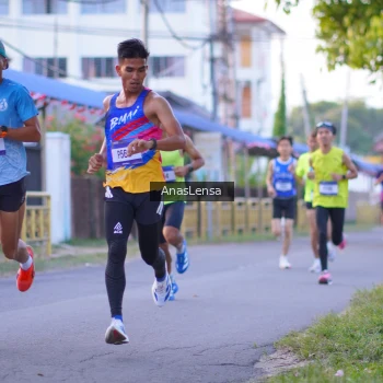 Runner Photo 3453449