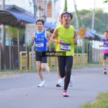 Runner Photo 3453452