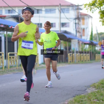 Runner Photo 3453478