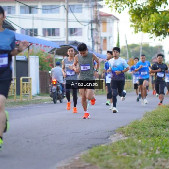 Runner Photo 3453500