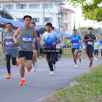 Runner Photo 3453511