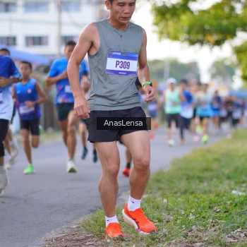 Runner Photo 3453523