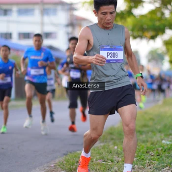 Runner Photo 3453524