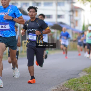 Runner Photo 3453533