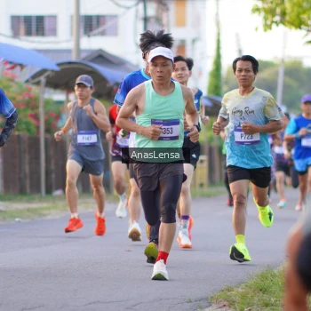 Runner Photo 3453540