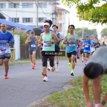Runner Photo 3453548