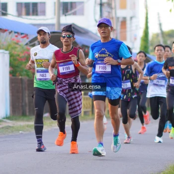 Runner Photo 3453553