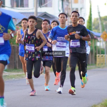 Runner Photo 3453578