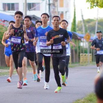 Runner Photo 3453585