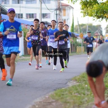 Runner Photo 3453587