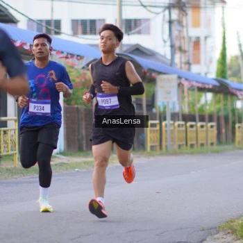 Runner Photo 3453607